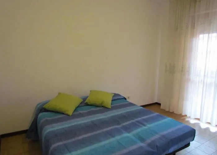 With Terrace And Pool 比比翁