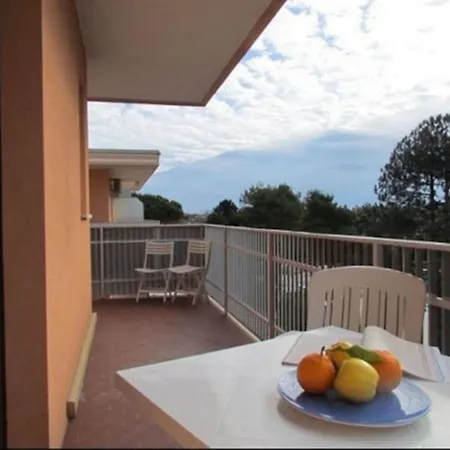 With Terrace And Pool Апартаменты