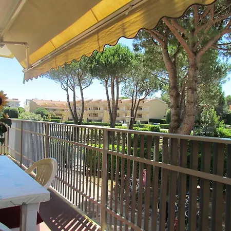 Apartament With Terrace And Pool Bibione