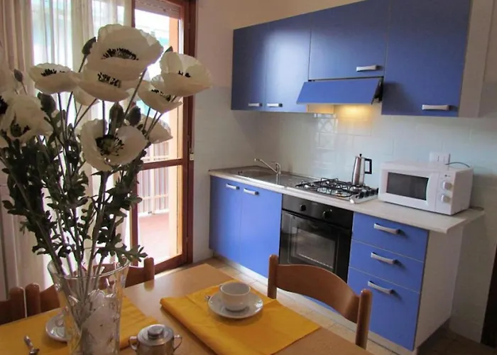 Apartament With Terrace And Pool